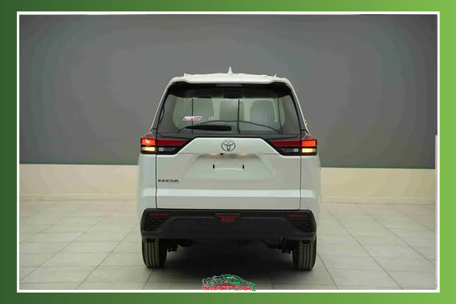 تويوتا انوفا GL 2.0 بنزين 2026